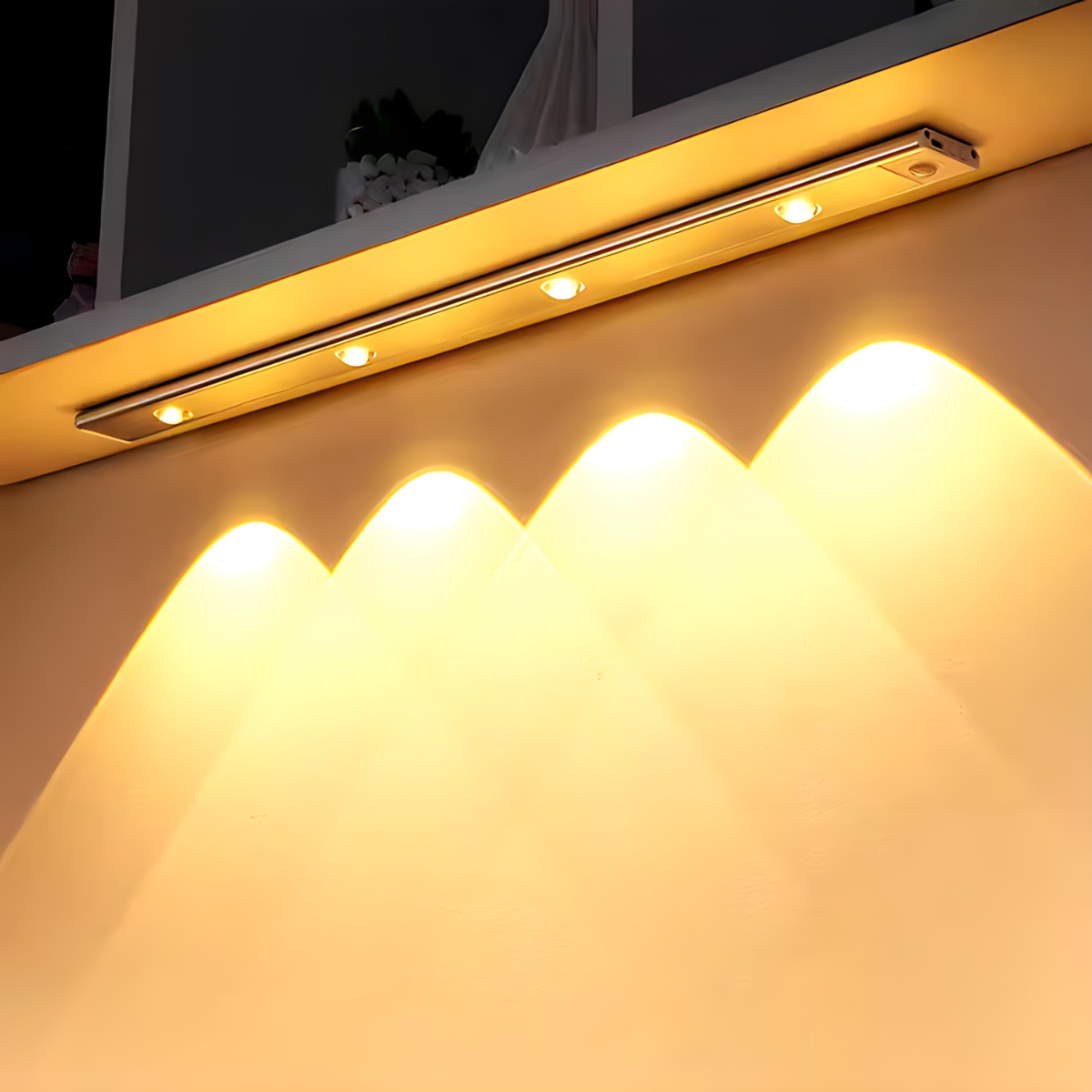 LED lampa sa senzorom pokreta