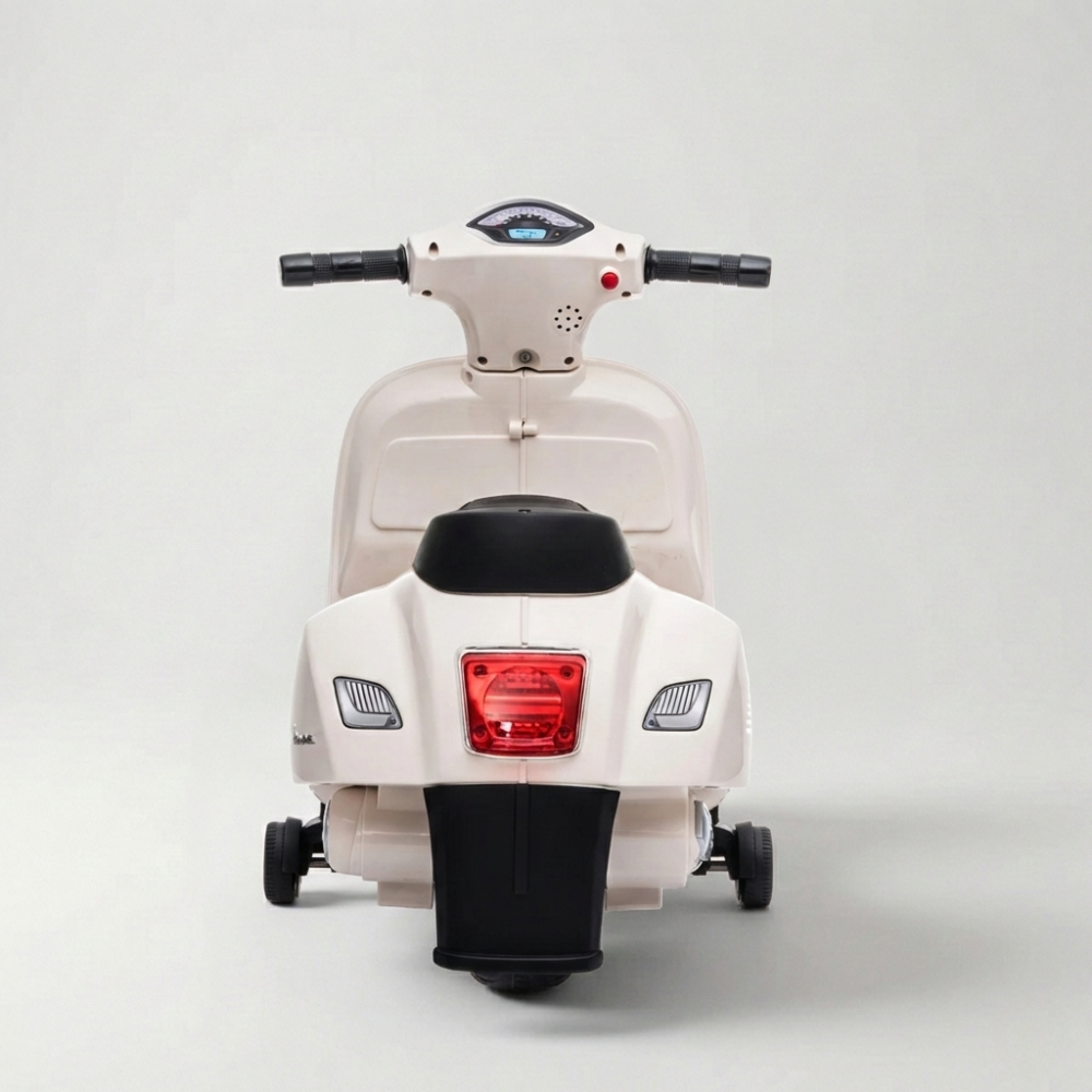 Električna Vespa - skuter za decu