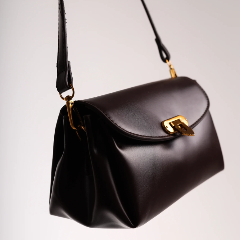 Braon mala torbica KA011 - rs-mangoshop.com