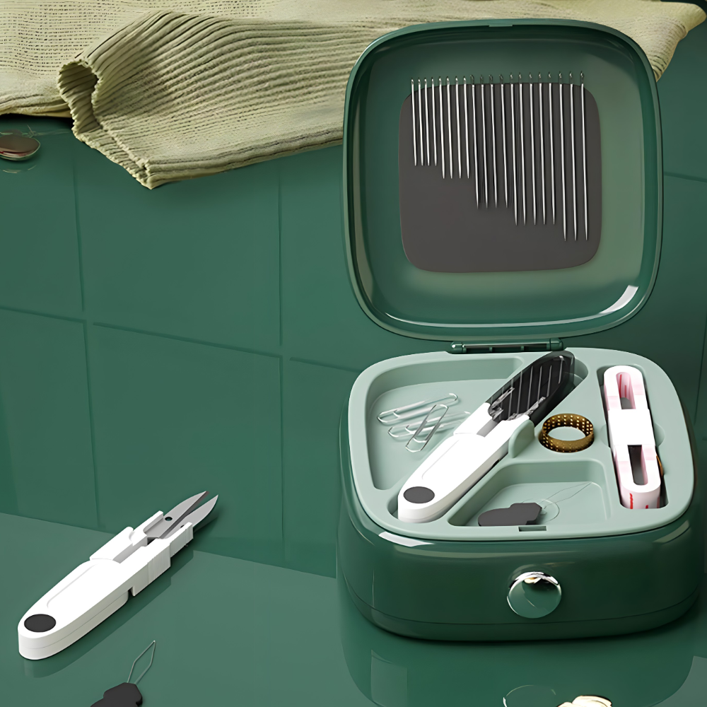 Komplet za sivenje sa magnetnom podlogom za igle i raznim koncima - rs-mangoshop.com