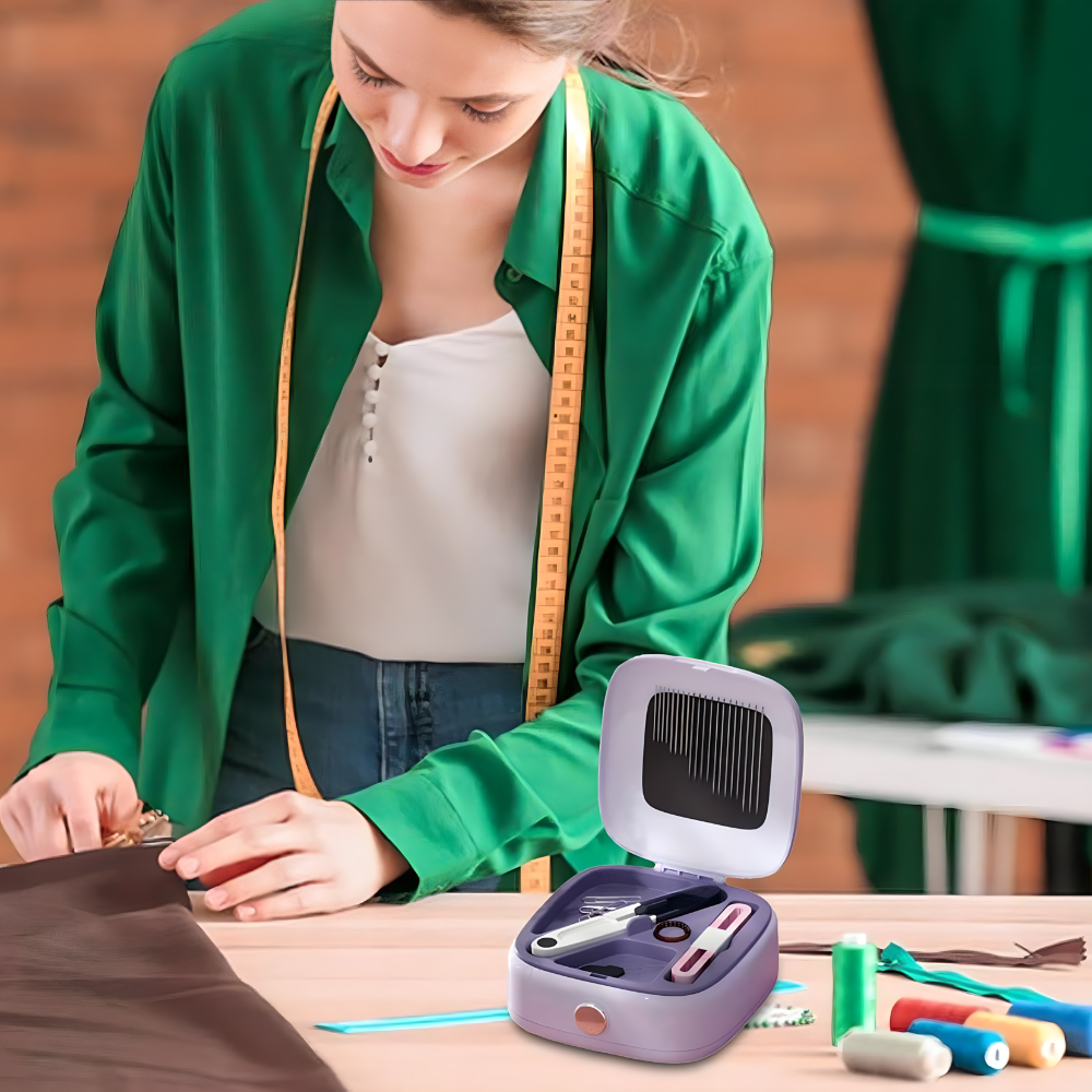 Komplet za sivenje sa magnetnom podlogom za igle i raznim koncima - rs-mangoshop.com