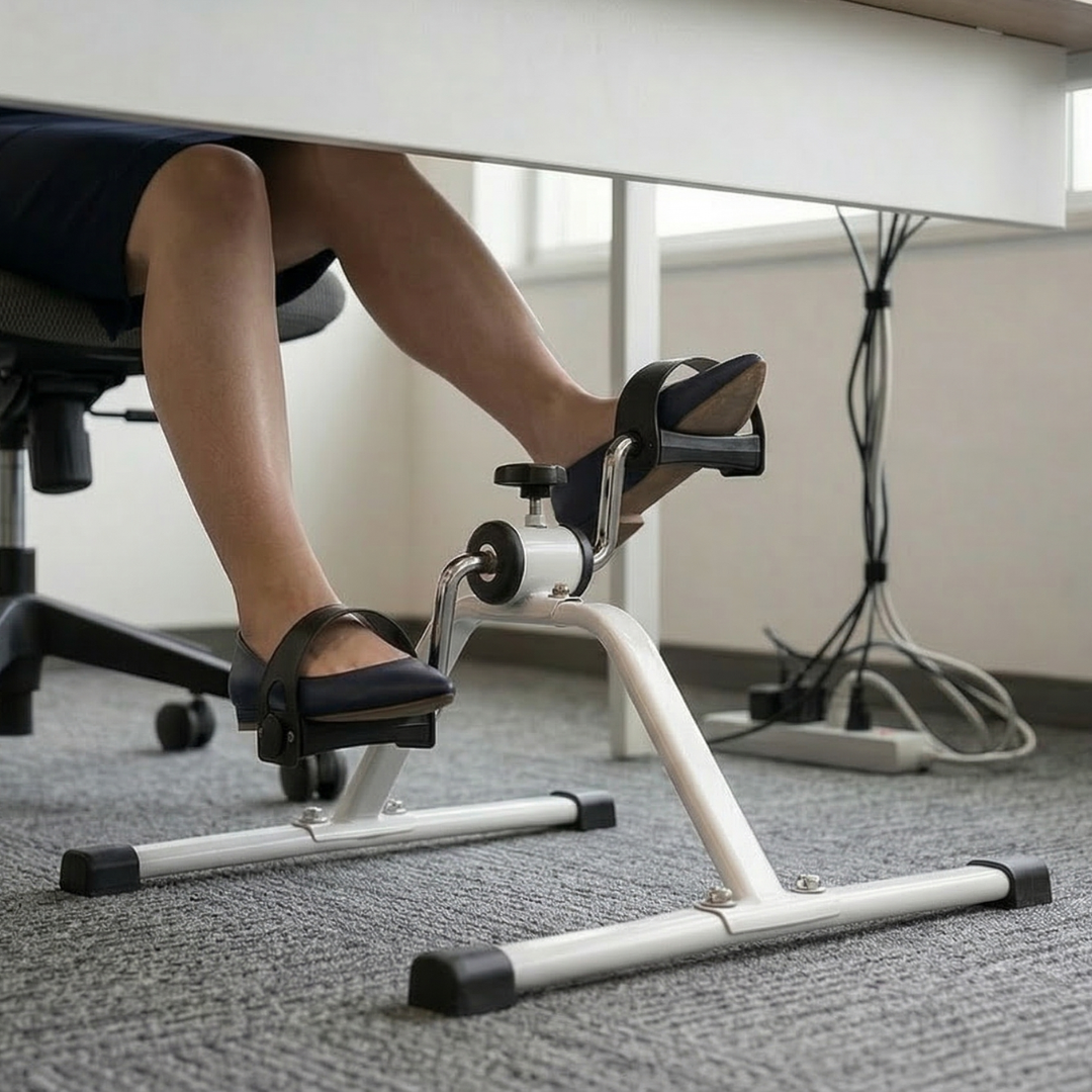 Mini sobni bicikl sa pedalama