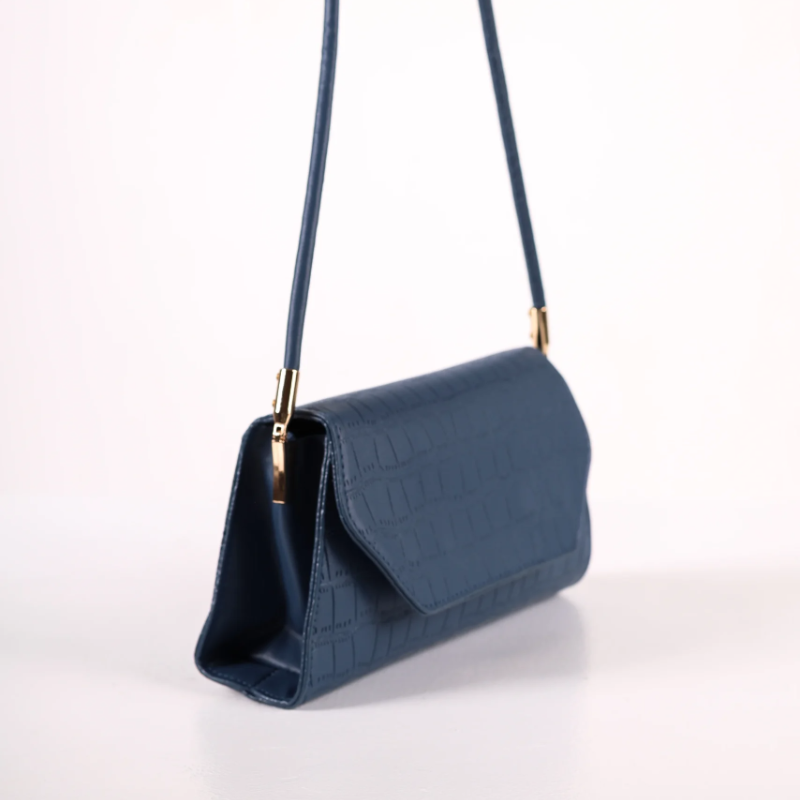 Plava reljefna torbica KA045 - rs-mangoshop.com