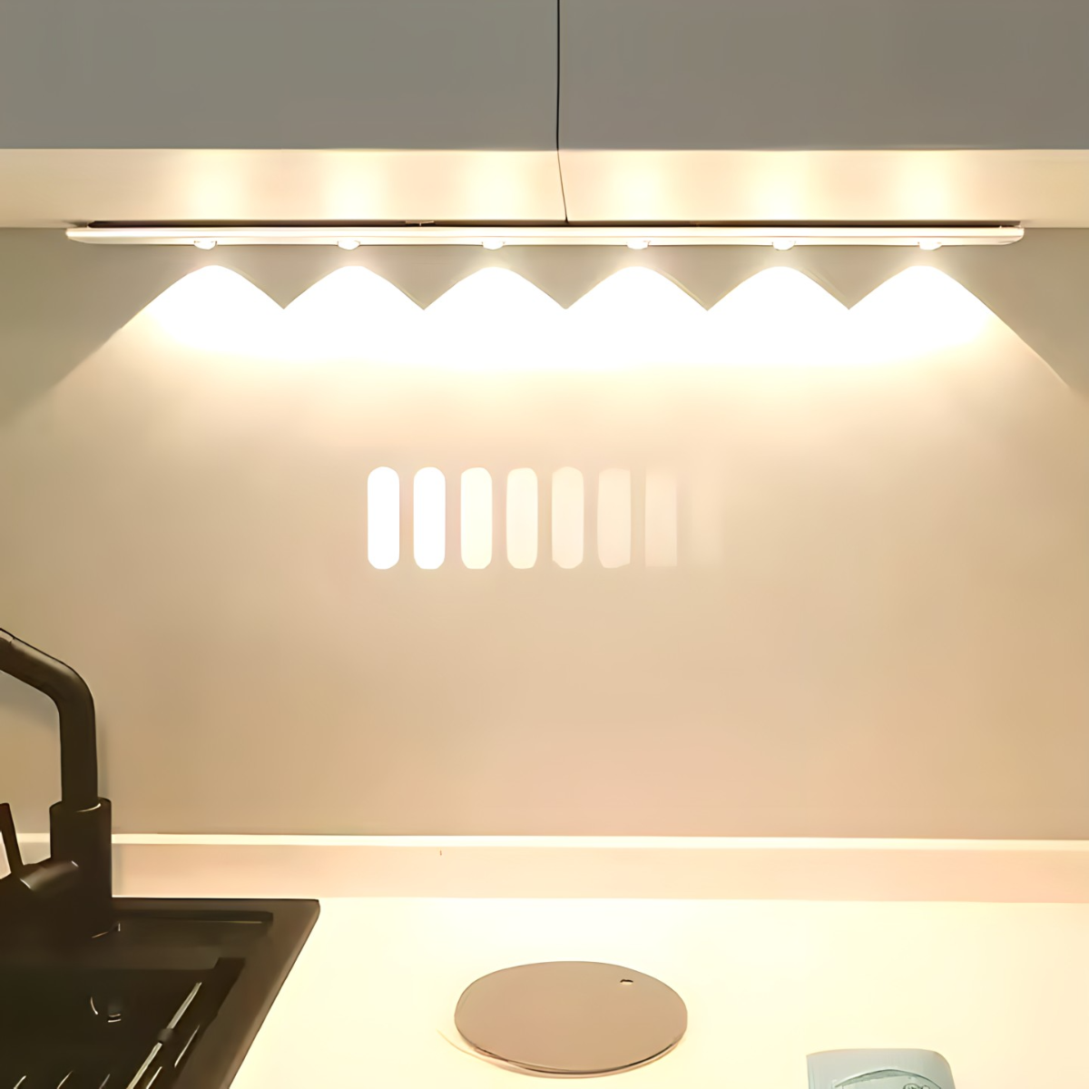 LED lampa sa senzorom pokreta