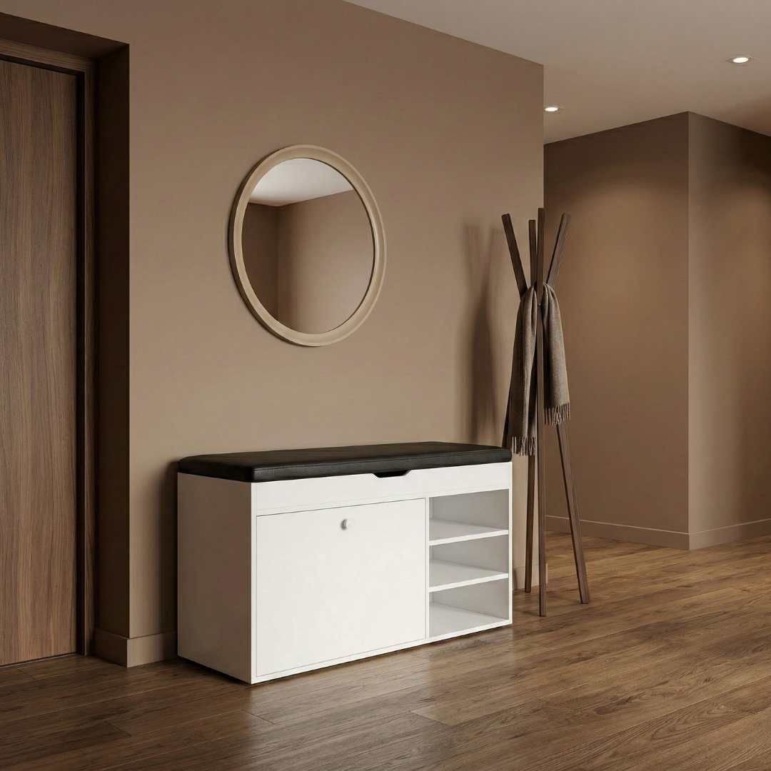 Cipelarnik sa tapaciranim sedištem